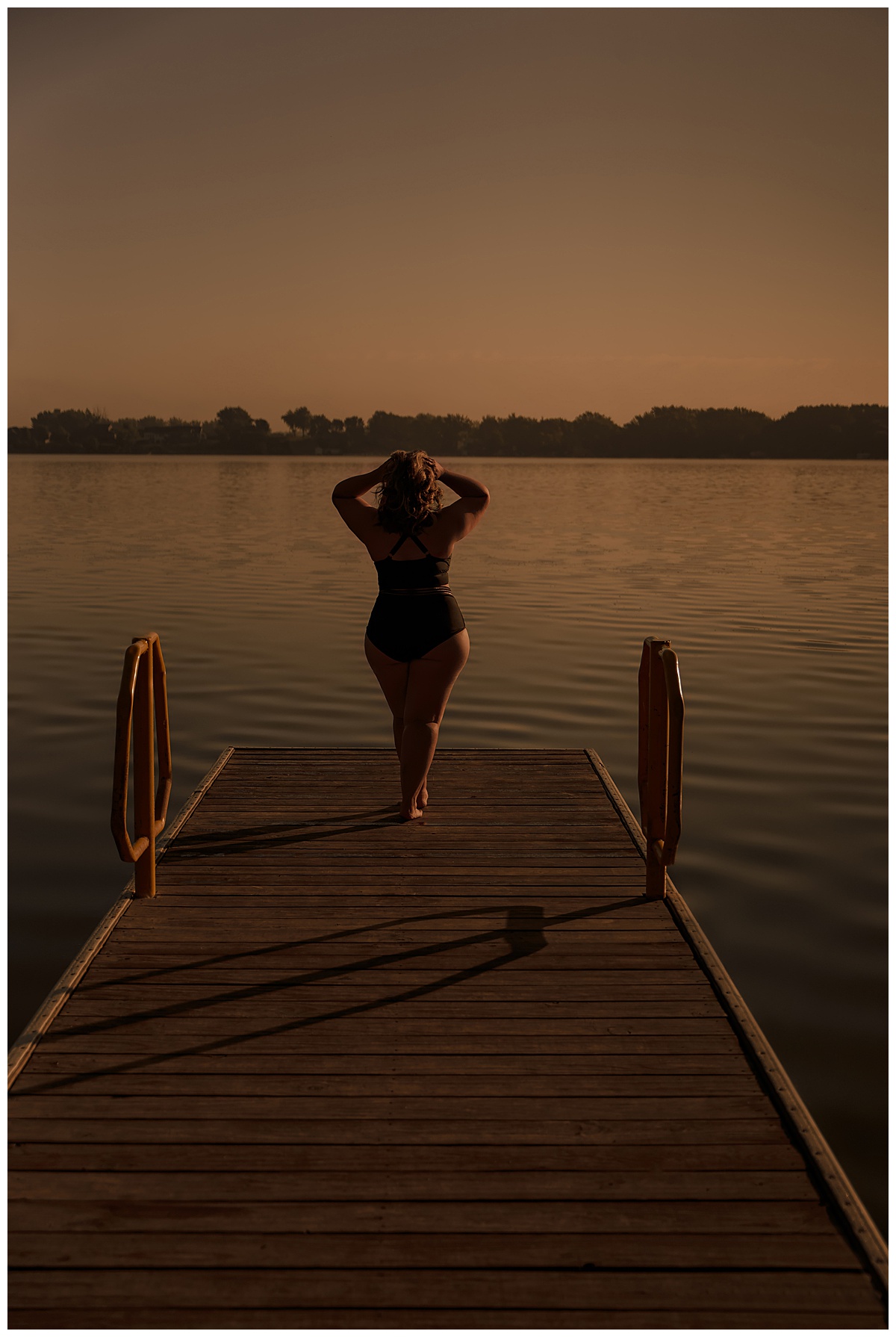 Person runs her fingers through her hair for Emma Christine Photography